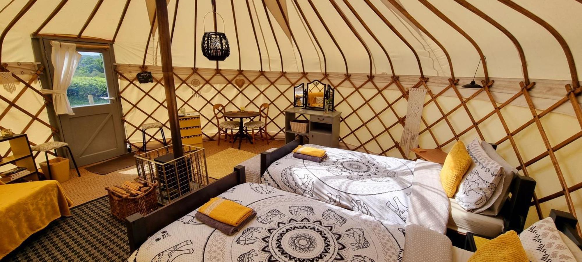 فندق Bronfelen Yurt Cynghordy المظهر الخارجي الصورة